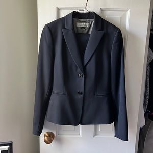 Tahari navy blue pinstripe pencil skirt and jacket suit set